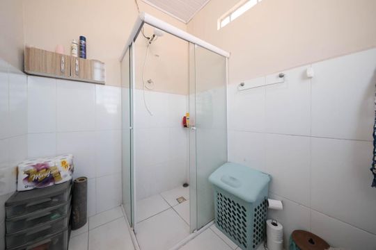 Banheiro de casa à venda com 4 quartos, 248m² em Vila Buenos Aires, São Paulo