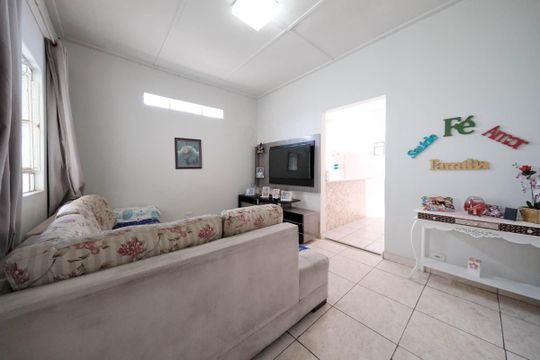 Casa à venda com 4 quartos, 248m² em Vila Buenos Aires, São Paulo