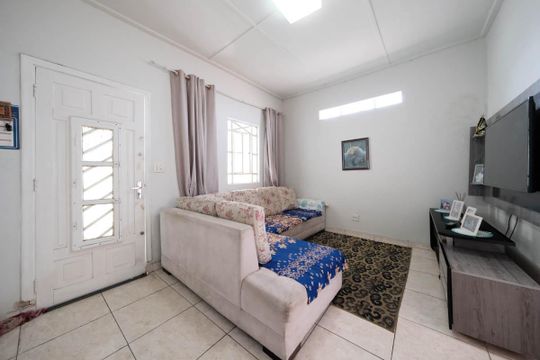 Sala de casa à venda com 4 quartos, 248m² em Vila Buenos Aires, São Paulo
