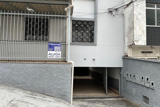 Fachada do Prédio de apartamento para alugar com 2 quartos, 131m² em Santa Helena, Juiz de Fora