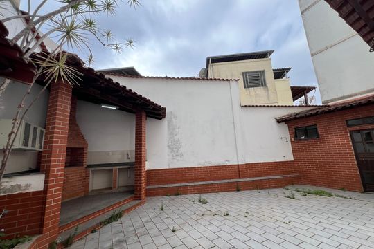 Vista do Quarto 2 de apartamento para alugar com 2 quartos, 131m² em Santa Helena, Juiz de Fora