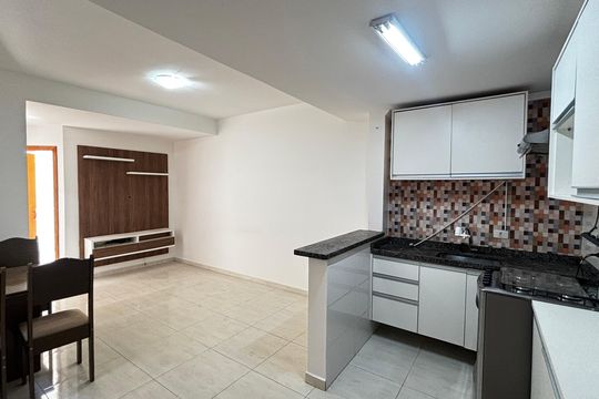 Apartamento para alugar com 2 quartos, 70m² em Vila Scarpelli, Santo André