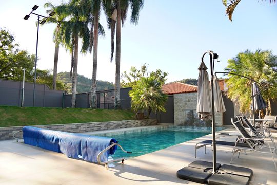 Área comum - Piscina de casa de condomínio à venda com 6 quartos, 700m² em Ouro Velho Mansões, Nova Lima