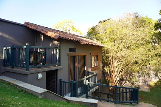 Área comum de casa de condomínio à venda com 6 quartos, 700m² em Ouro Velho Mansões, Nova Lima