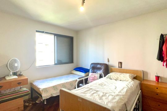 Suite de apartamento à venda com 3 quartos, 140m² em Pinheiros, São Paulo