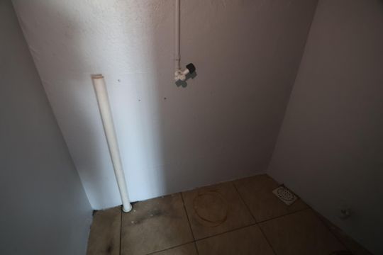 Área de serviço de apartamento para alugar com 2 quartos, 50m² em Olaria, Canoas