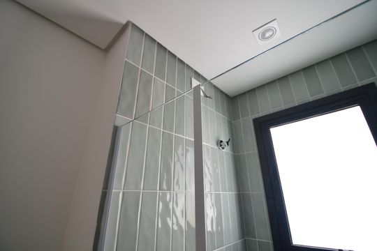 Banheiro de kitnet/studio à venda com 1 quarto, 46m² em Centro, Campinas