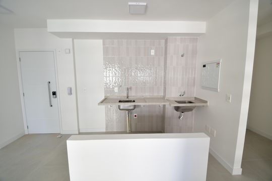 Cozinha de kitnet/studio à venda com 1 quarto, 46m² em Centro, Campinas
