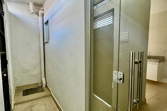 Área de Serviço privativa  de casa para alugar com 1 quarto, 40m² em Ipiranga, Belo Horizonte