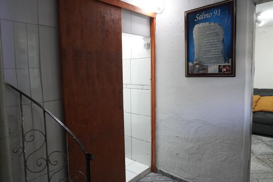 Casa à venda com 2 quartos, 300m² em Jardim Sao Joao (guaianazes), São Paulo