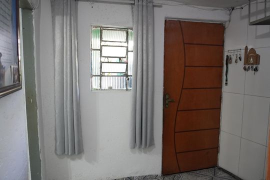 Casa à venda com 2 quartos, 300m² em Jardim Sao Joao (guaianazes), São Paulo