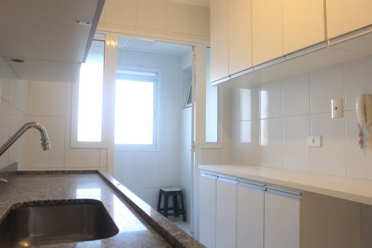 Cozinha de apartamento para alugar com 2 quartos, 68m² em Olímpico, São Caetano do Sul