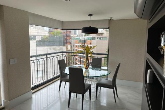 Apartamento à venda com 3 quartos, 800m² em Jardim Vitoria Regia (Zona Oeste), São Paulo