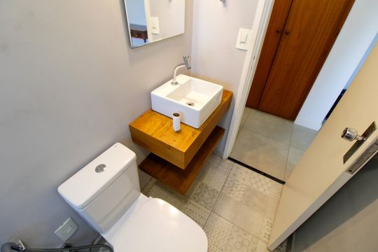 BANHEIRO de apartamento para alugar com 1 quarto, 60m² em Cambuí, Campinas