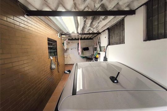 Casa à venda com 2 quartos, 120m² em Jardim Santa Terezinha, Taboão da Serra
