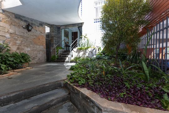 Área comum de apartamento à venda com 1 quarto, 50m² em Santo Antônio, Belo Horizonte