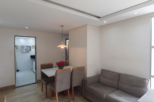 Sala de apartamento à venda com 2 quartos, 48m² em Frei Leopoldo, Belo Horizonte