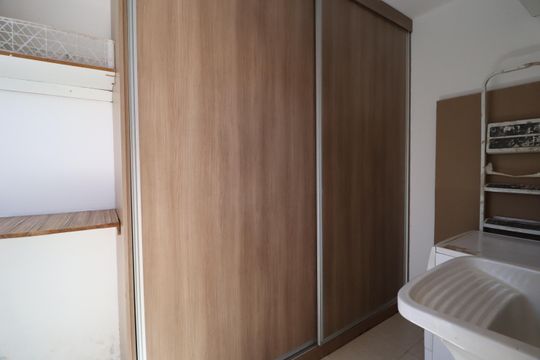 Área de Serviço de casa para alugar com 4 quartos, 286m² em Jardim Europa, Uberlândia