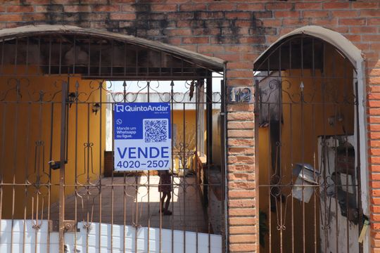 Fachada de casa à venda com 4 quartos, 185m² em Parque Savoi City, São Paulo