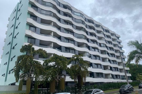 Fachada de apartamento para alugar com 1 quarto, 93m² em Alphaville I, Salvador