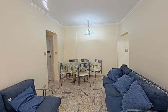 Sala de apartamento para alugar com 1 quarto, 35m² em Gonzaga, Santos