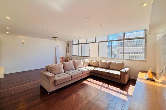 Apartamento para alugar com 3 quartos, 146m² em Copacabana, Rio de Janeiro