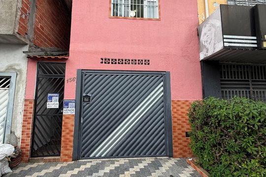 Fachada de casa à venda com 4 quartos, 160m² em Eldorado, São Bernardo do Campo