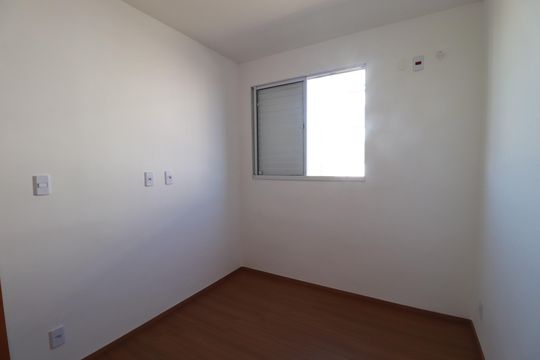 Quarto 1 de apartamento para alugar com 2 quartos, 41m² em Parque Residencial Candido Portinari, Ribeirão Preto