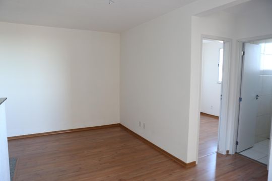 Sala de apartamento para alugar com 2 quartos, 45m² em Bairro da Glória, Contagem
