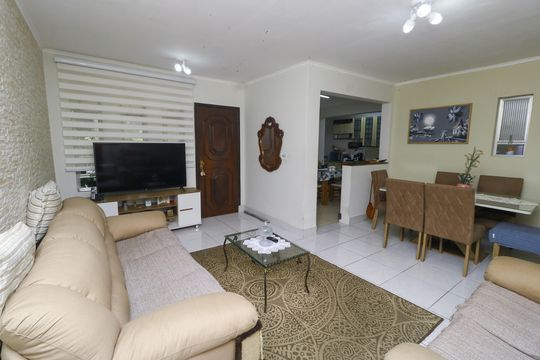 Sala de casa à venda com 3 quartos, 166m² em Santa Maria, Santo André