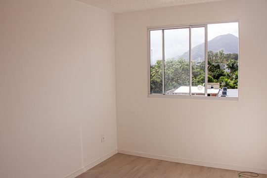 Apartamento para alugar com 2 quartos, 40m² em Guaratiba, Rio de Janeiro