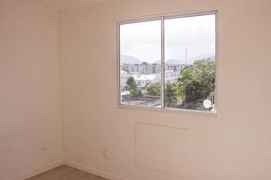 Apartamento para alugar com 2 quartos, 40m² em Guaratiba, Rio de Janeiro