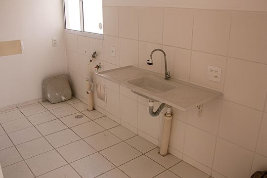 Apartamento para alugar com 2 quartos, 40m² em Guaratiba, Rio de Janeiro