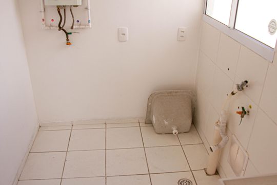 Apartamento para alugar com 2 quartos, 40m² em Guaratiba, Rio de Janeiro
