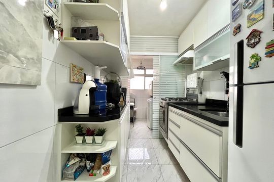 Cozinha de apartamento à venda com 2 quartos, 62m² em Vila Santa Catarina, São Paulo