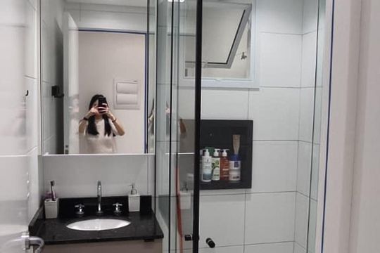 Banheiro de apartamento à venda com 2 quartos, 54m² em Casa Branca, Santo André