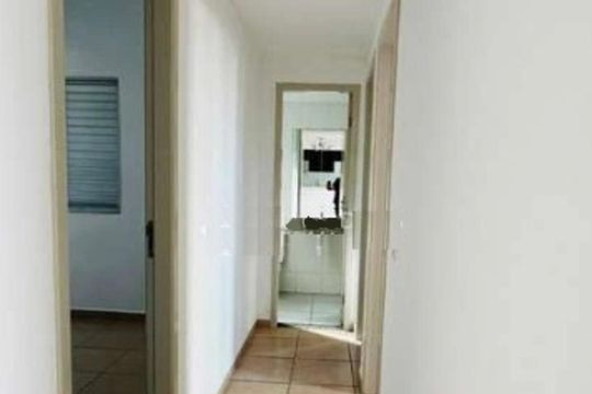 Corredor de apartamento à venda com 2 quartos, 49m² em Parque Sao Vicente, Santo André