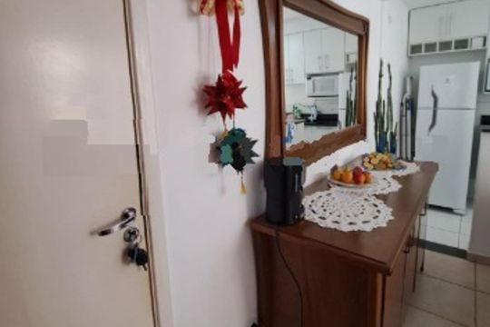 Sala de apartamento à venda com 2 quartos, 49m² em Parque Sao Vicente, Santo André
