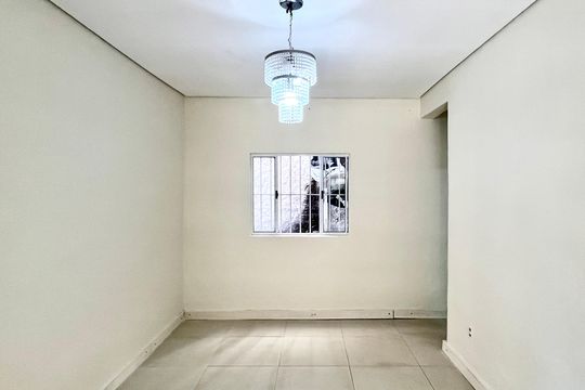 Casa para alugar com 2 quartos, 70m² em Renascença, Belo Horizonte