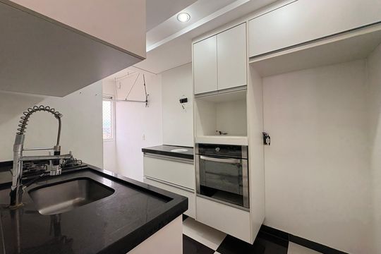Cozinha  de apartamento para alugar com 2 quartos, 50m² em Parque Erasmo Assunção, Santo André