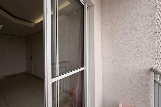 Sacada de apartamento para alugar com 2 quartos, 50m² em Parque Erasmo Assunção, Santo André