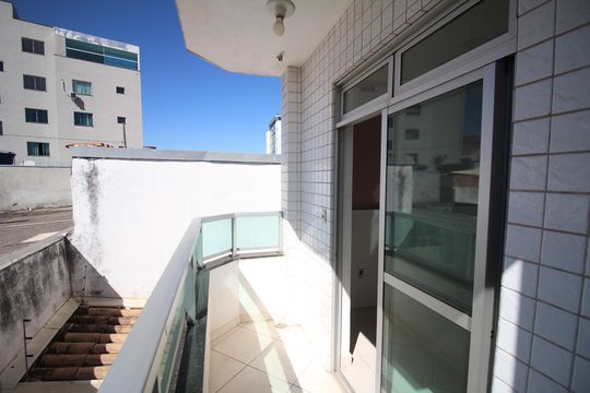 Varanda Quarto 2 de apartamento para alugar com 3 quartos, 110m² em Novo Eldorado, Contagem