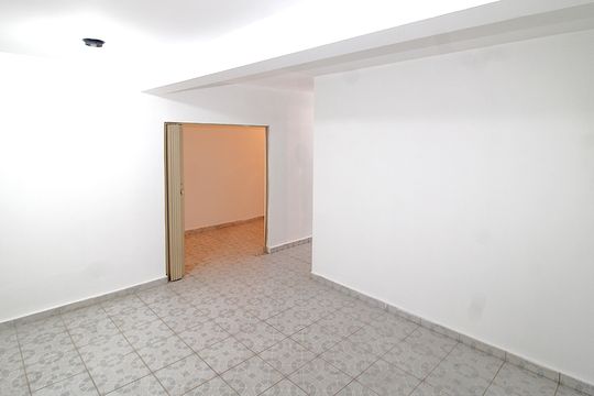 Área de Serviço - Quarto 2 de casa à venda com 3 quartos, 250m² em Parque Peruche, São Paulo