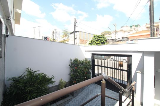 Garagem de casa à venda com 3 quartos, 250m² em Parque Peruche, São Paulo