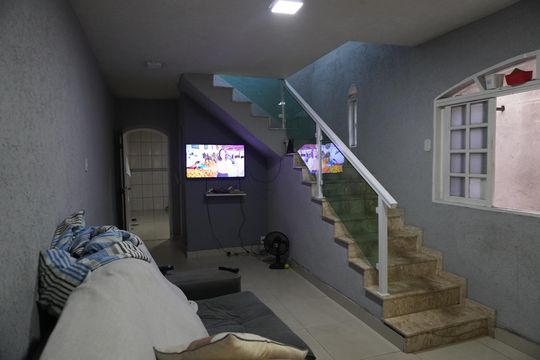 Casa à venda com 4 quartos, 250m² em Parque Savoi City, São Paulo