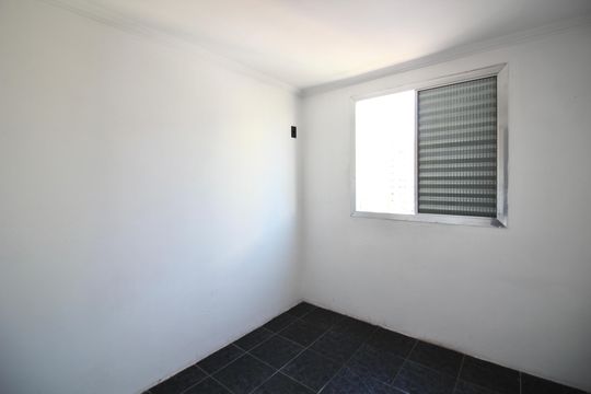 Quarto 1 de apartamento à venda com 2 quartos, 48m² em Artur Alvim, São Paulo