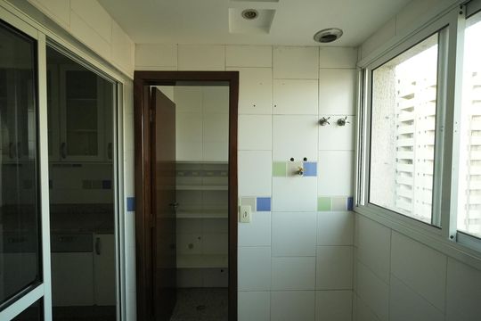 Área de Serviço de apartamento à venda com 2 quartos, 154m² em Campestre, Santo André