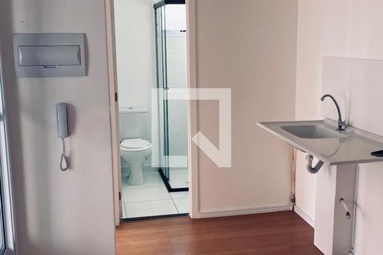 Cozinha de apartamento para alugar com 2 quartos, 34m² em Vila Andrade, São Paulo