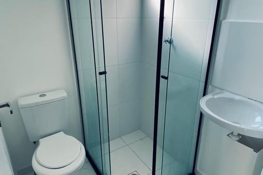 Banheiro de apartamento para alugar com 2 quartos, 34m² em Vila Andrade, São Paulo