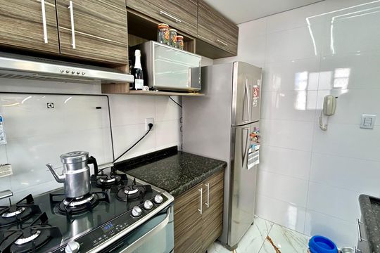 Apartamento à venda com 2 quartos, 42m² em Vila Alzira, Guarulhos